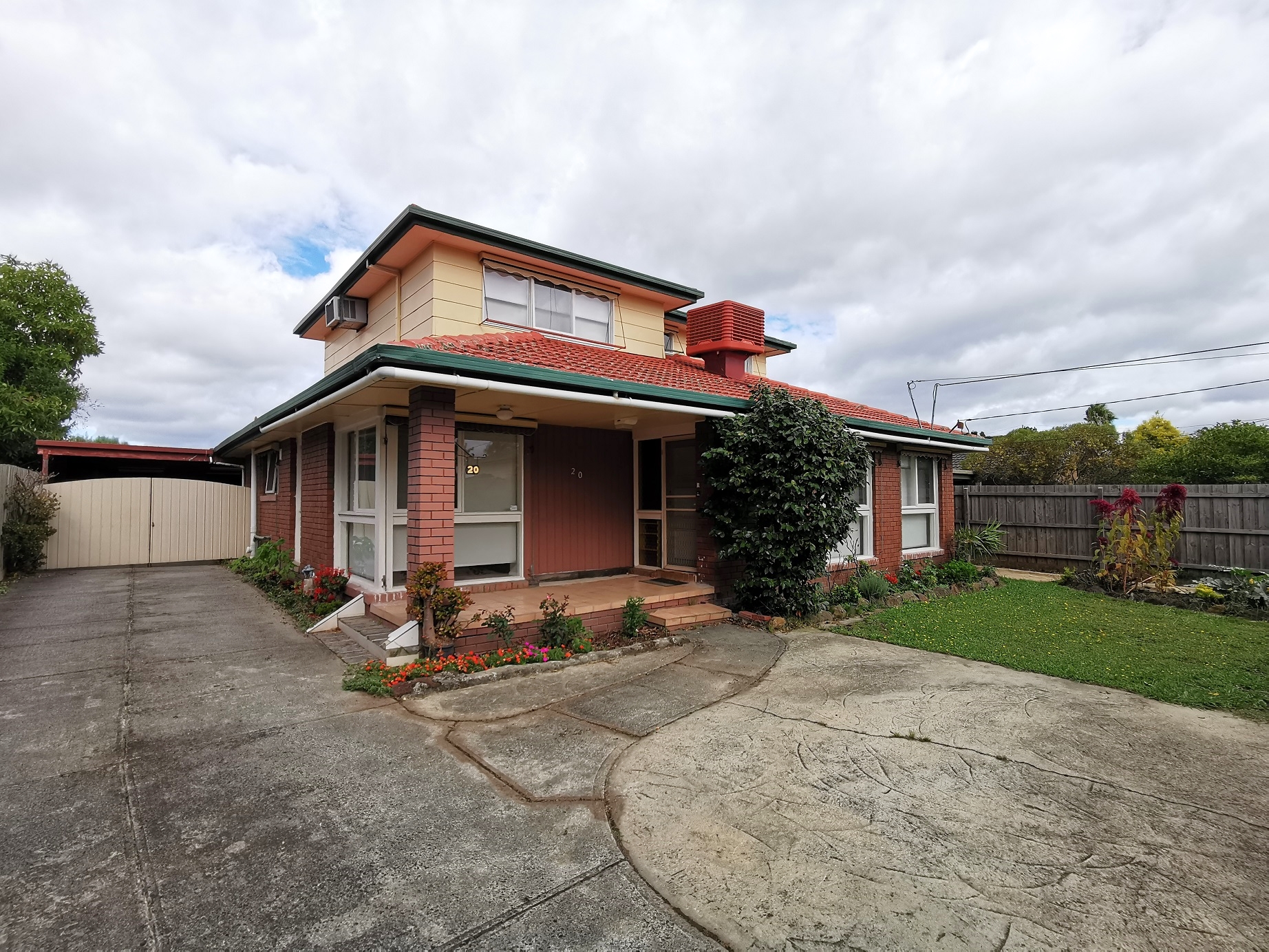 LEASED – 20 Ainslie Drive Wheelers Hill VIC 3150